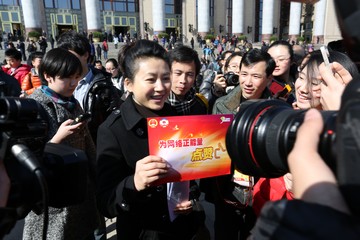 小丫为网络正能量点赞