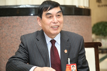 宋心仿代表：大力扶持科技型小微企业发展