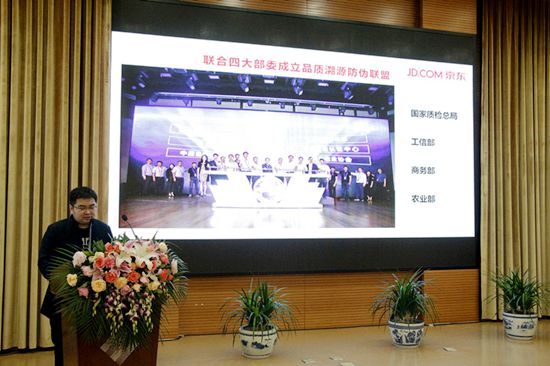 微信图片_20180124104138_副本.jpg