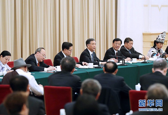 3月5日,中共中央政治局常委、国务院副总理汪洋参加十三届全国人大一次会议四川代表团的审议。 新华社记者 刘卫兵 摄.jpg 3月5日,中共中央政治局常委、国务院副总理汪洋参加十三届全国人大一次会议四川代表团的审议。 新华社记者 刘卫兵 摄.jpg