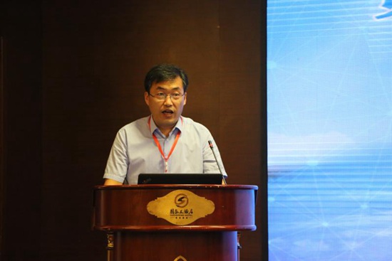 吉林省科学技术协会副主席张明耀在论坛开幕式上致辞E482E3E46C_副本.jpg