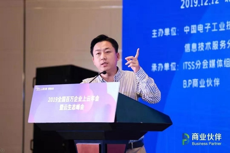 李安伦.jpg